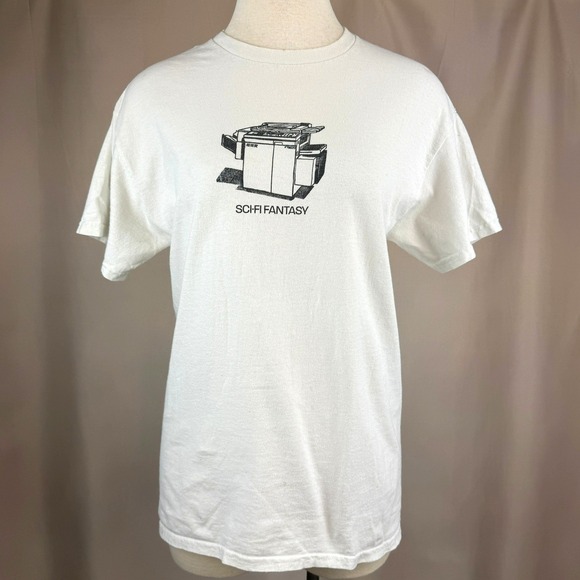 SCI-FI FANTASY Mens (M) T-Shirt Xerox Graphic Tech Streetwear Skate Cotton